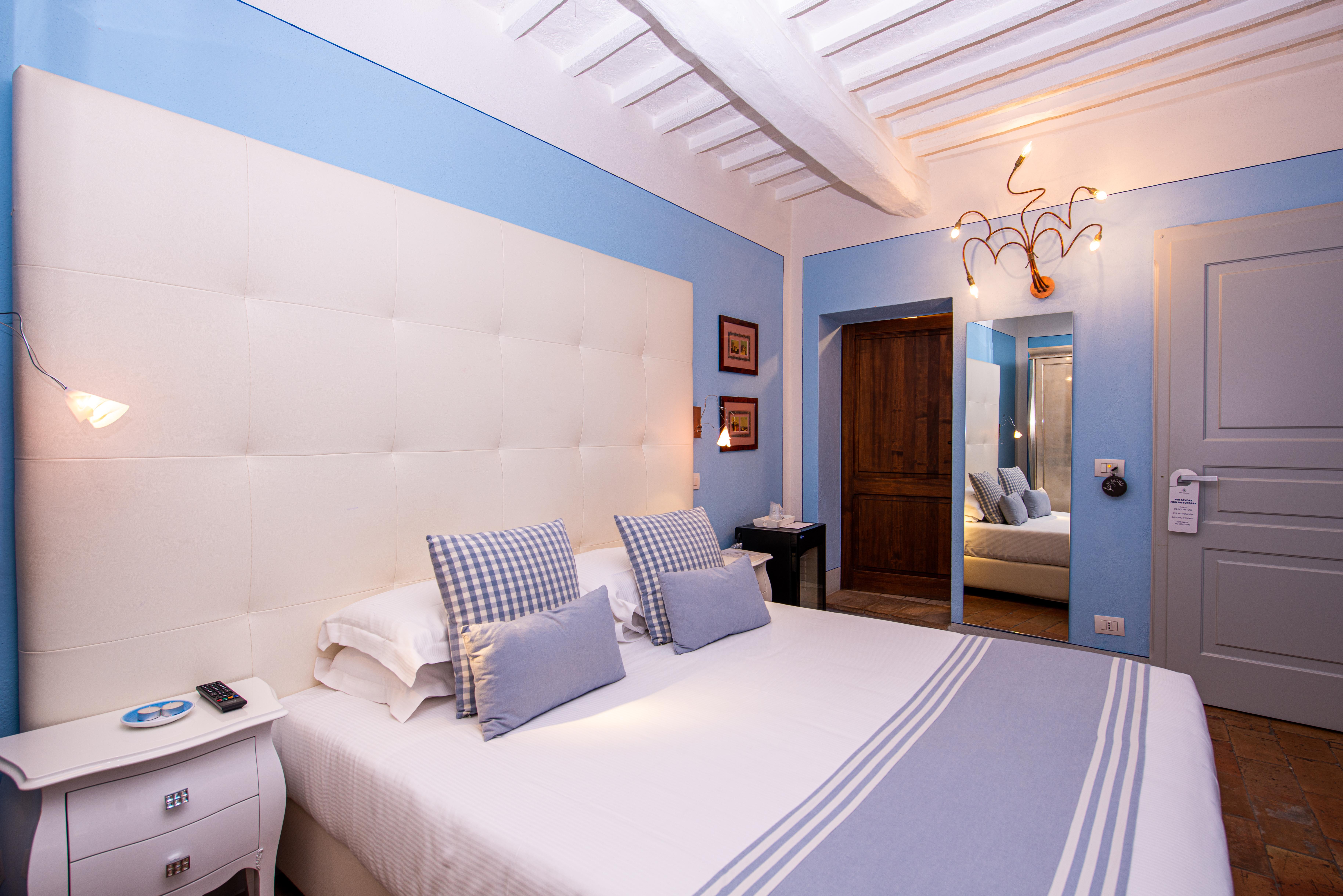 Palazzo Del Capitano Wellness E Relais Hotel San Quirico dʼOrcia Екстериор снимка
