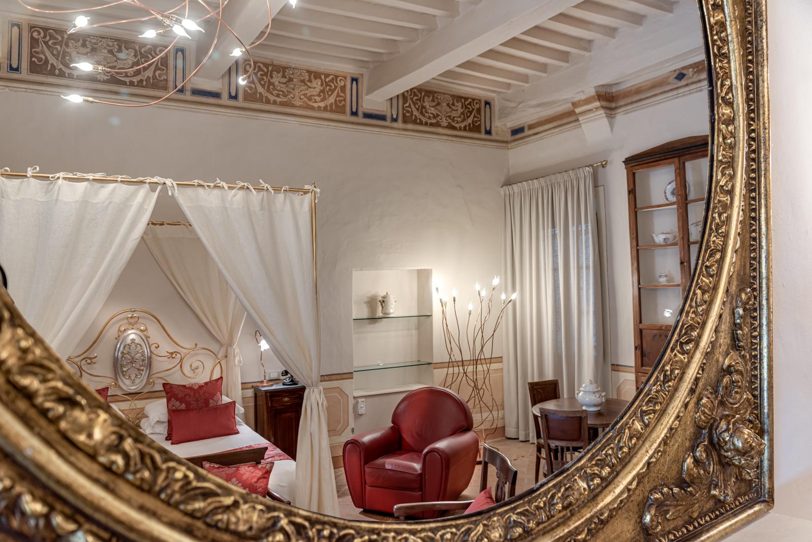 Palazzo Del Capitano Wellness E Relais Hotel San Quirico dʼOrcia Екстериор снимка